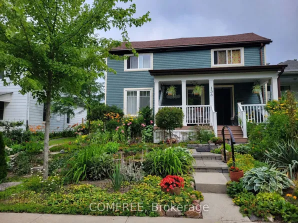 136 John St, Gananoque, ON K7G 1A5