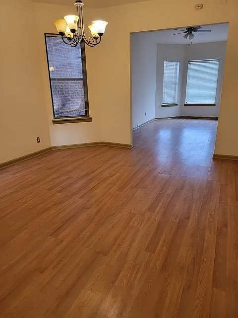 6110 S Kimbark Ave — Photo 2