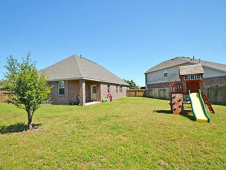 24562 Carlton Springs Ln — Photo 30