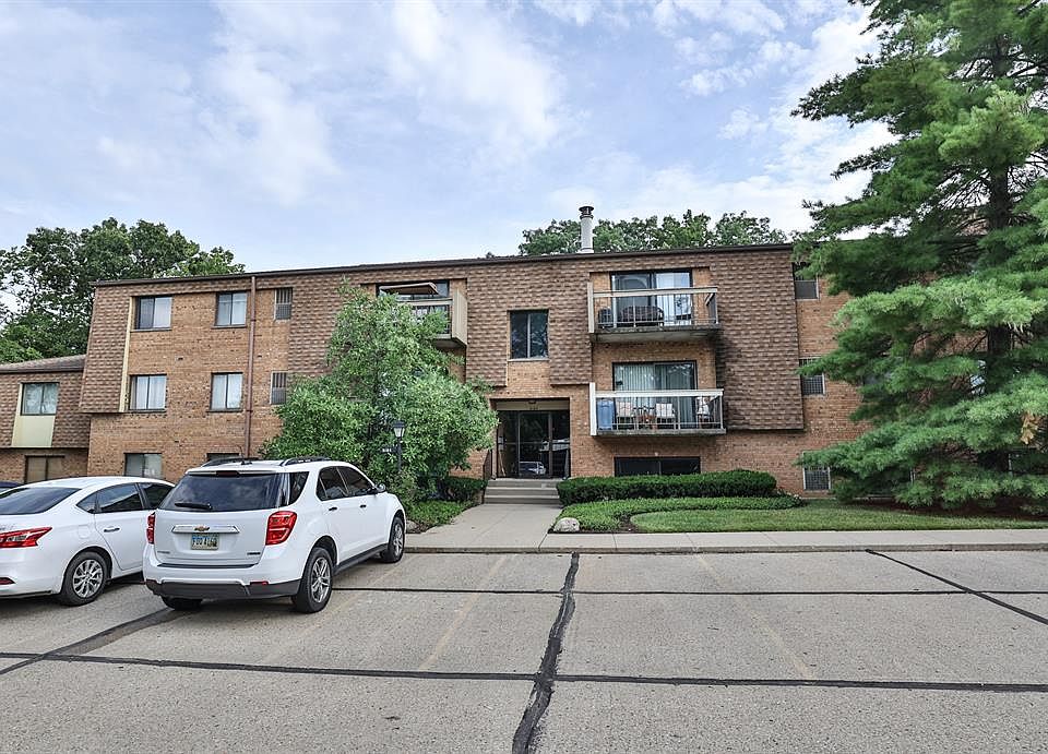 1st image of 5184 Eaglesnest Dr S APT 7