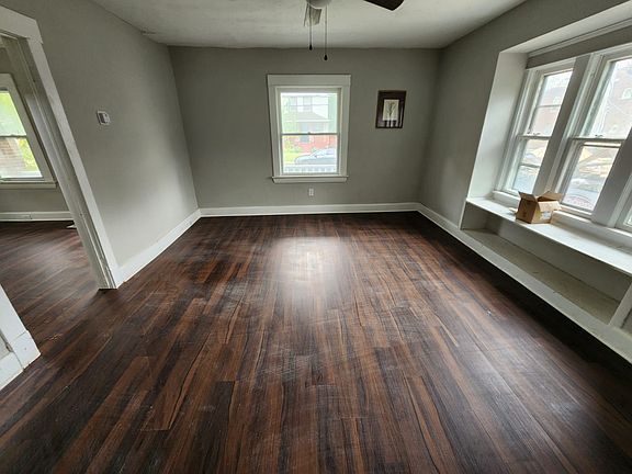 4th image of 15621 Pythias Ave