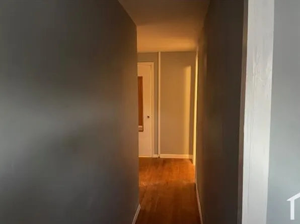 19501 Pierson St, Detroit, MI 48219