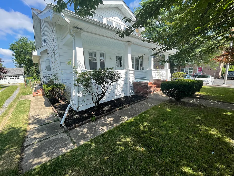 Front Yard - Side View