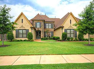 1803 Shoal Creek Ln, Collierville, TN 38017