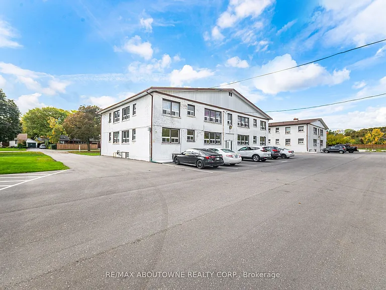 1031 Churchill Ave E #3 — Photo 21