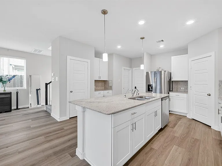 14839 Slow River Ave — Photo 13