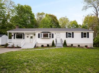 11 Noonans Ln, Holbrook, MA 02343