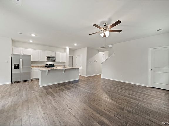 5th image of 17412 Lawnfield Dr