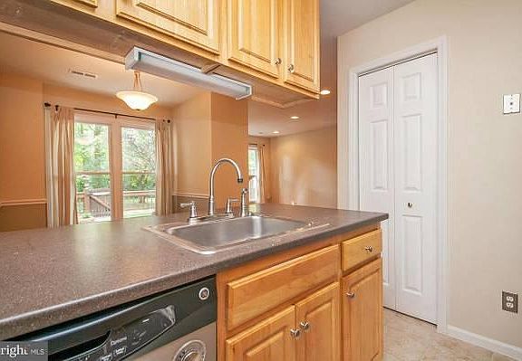 Kitchen Picture 1
