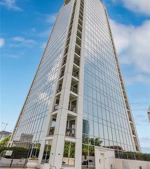 2828 Peachtree Rd NE #1903 — Photo 33