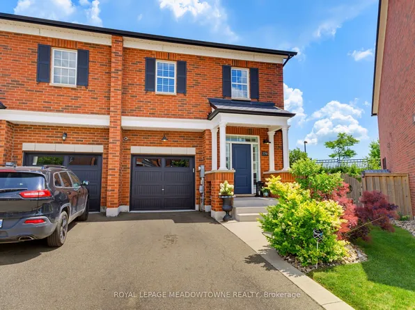 779 Banks Cres, Milton, ON L9T 9A3