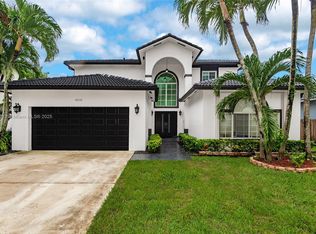 16132 SW 147th Ln, Miami, FL 33196