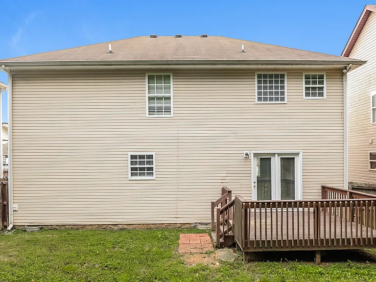 412 Elegance Way — Photo 17