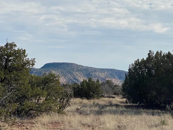 2 Bull Canyon Loop, Newkirk, NM 88431
