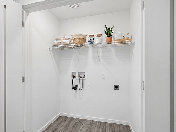 5th image of 5228 S Mason Ave #231