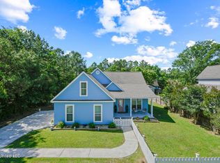 205 Annson Way, Waveland, MS 39576