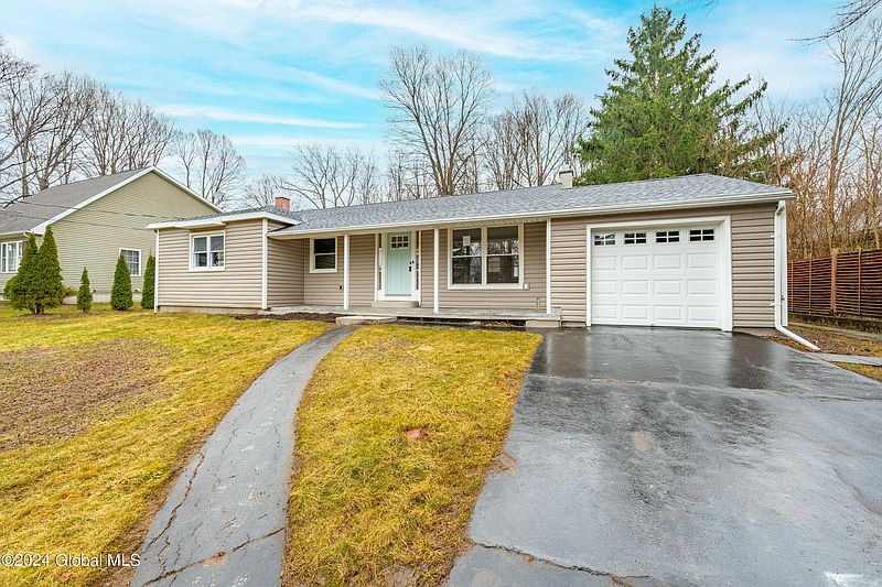 2nd image of 2754 Brookview Road