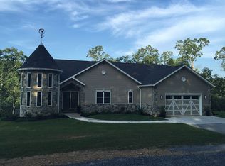 570 Adams Rd, Winchester, VA 22603