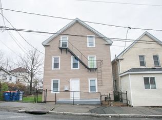 45 Adams St, New Bedford, MA 02746