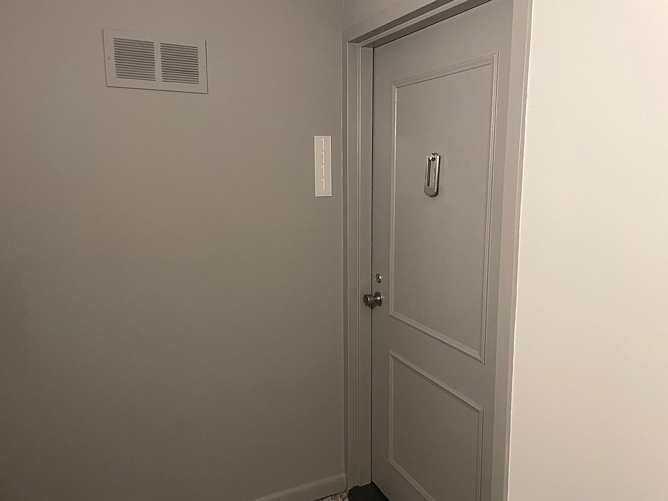 1st image of 4 Monroe St APT 311
