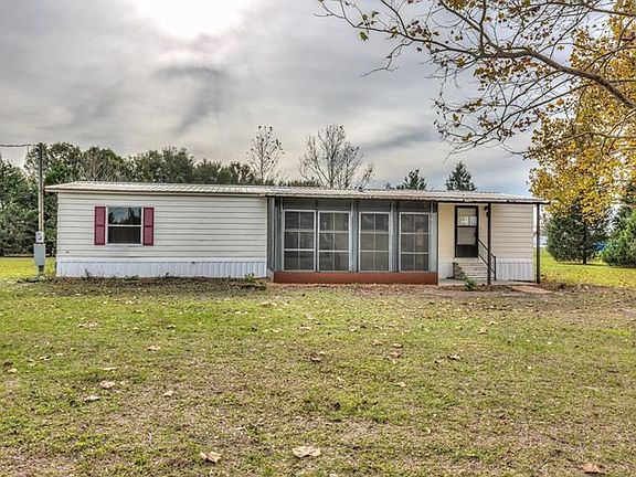 3rd image of 5479 NE 136th Pl
