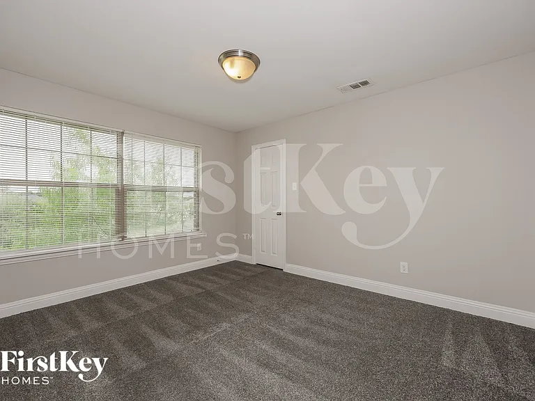 15630 Gatsby Ln — Photo 15