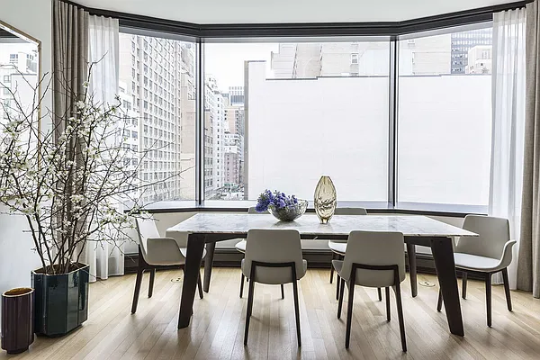 Rented by Zeckendorf Marketing | media 7