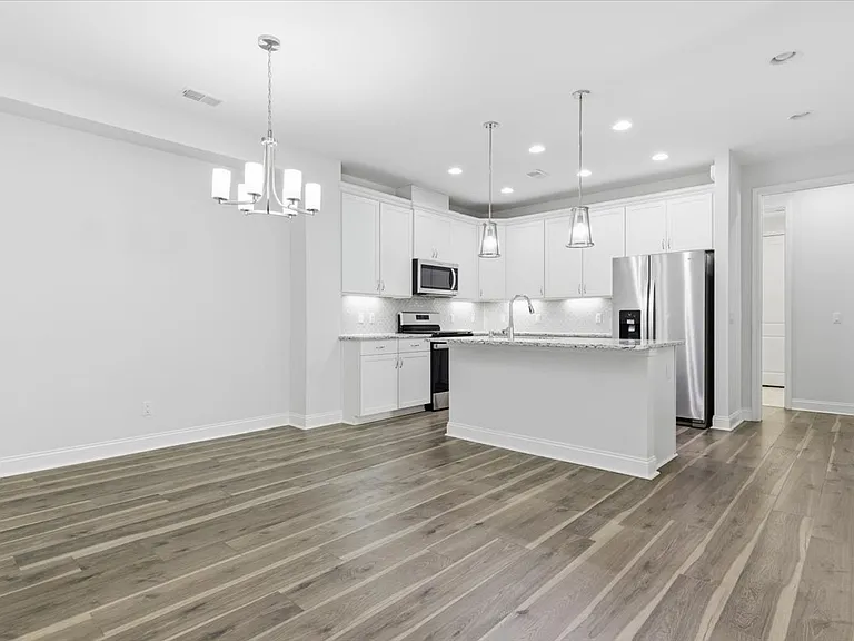 155 Weekend Ave — Photo 19
