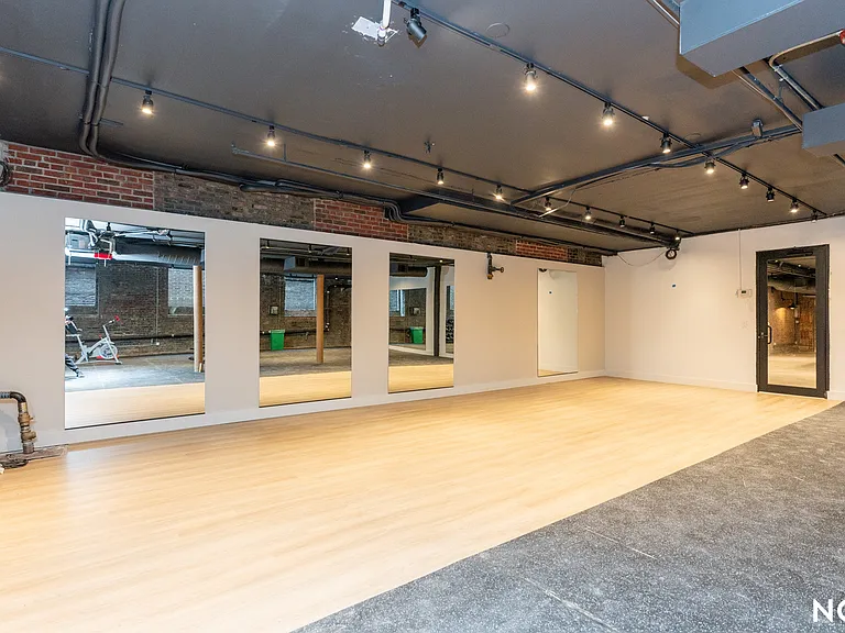 27 Arion Pl #416 — Photo 32