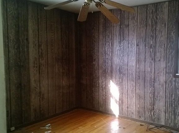 2nd image of 25295 Dale St