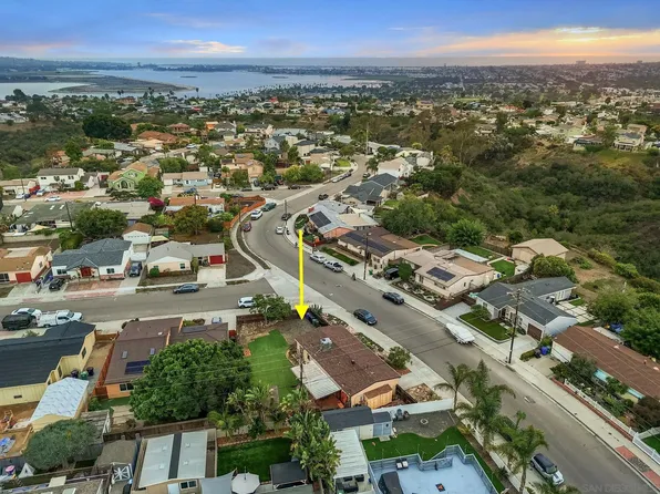 4407 Dakota Dr, San Diego, CA 92117