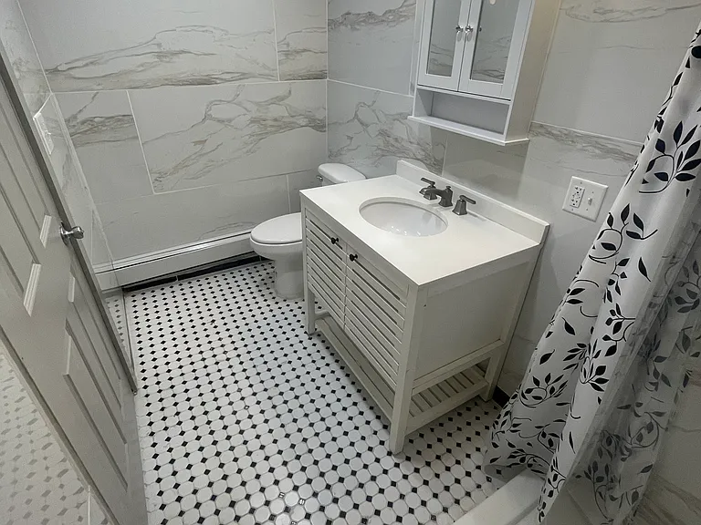 9 Cartwright Ave #1 — Photo 5