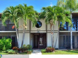 803 NE 199th St APT 101-8, Miami, FL 33179