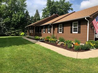 1493 N Eagle Island Rd, Kankakee, IL 60901