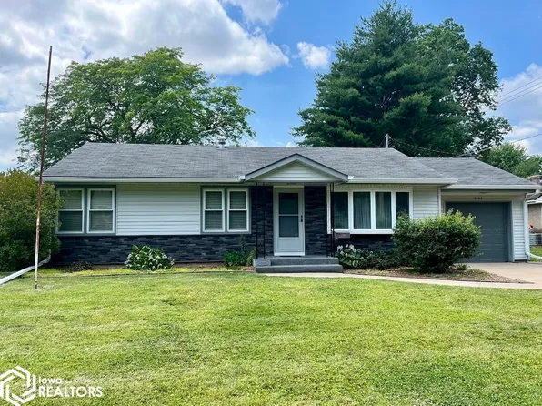 2109 S 4th St, Burlington, IA 52601