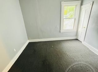 439-441 Rivet St, New Bedford, MA 02740