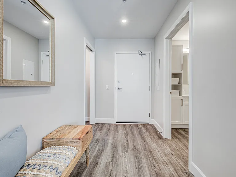 183 Wolfe St — Photo 23