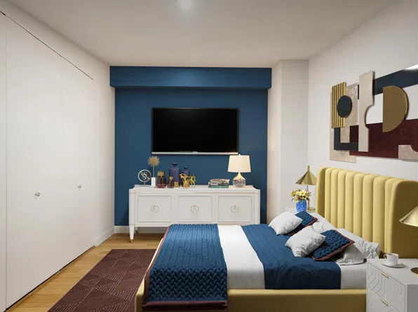 320 West 38th Street image 1 of 12