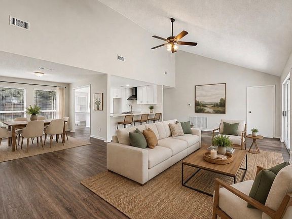 4th image of 2314 Bright Meadows Dr