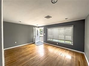 3rd image of 101 Woodland Ave