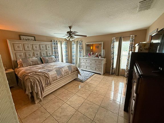 3rd image of 4010 Watkins Road