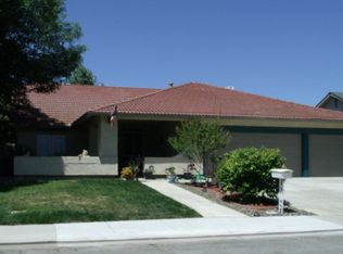 11 Wimbledon Ln, Tracy, CA 95376
