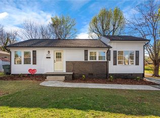 803 Oakley St, Graham, NC 27253