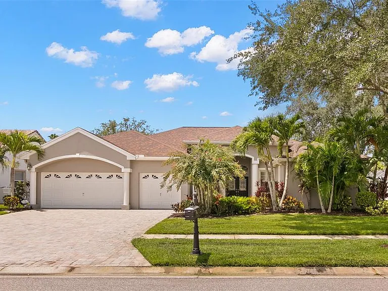 11934 Wandsworth Dr — Photo 1