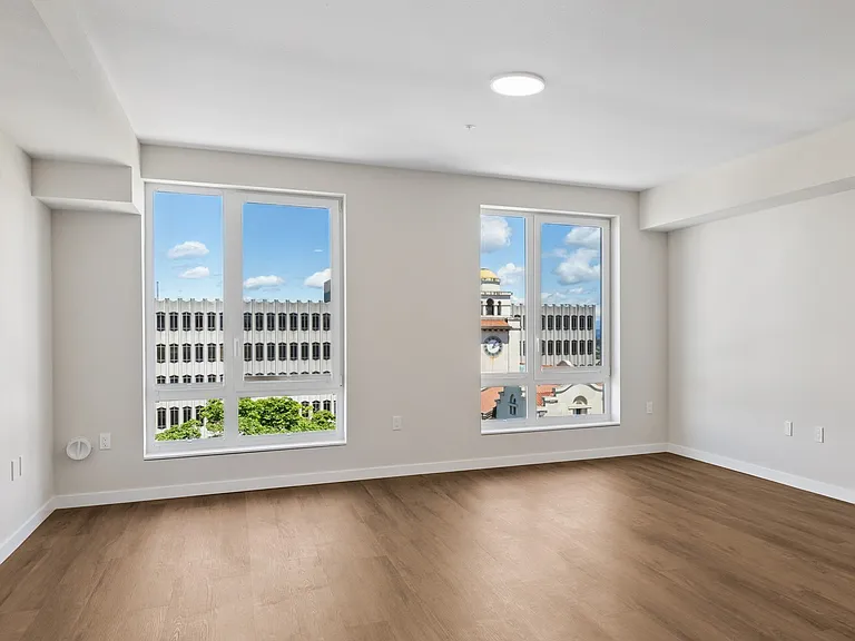 Mosaic Apartments — Photo 47