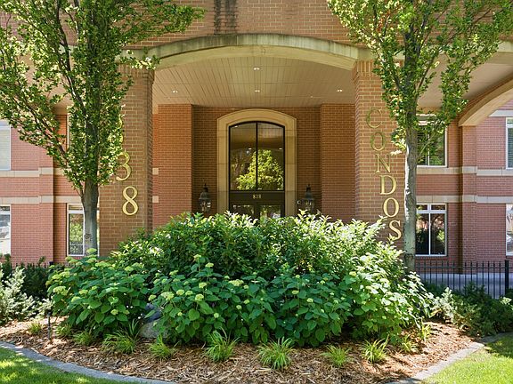 3rd image of 838 S South Temple #107