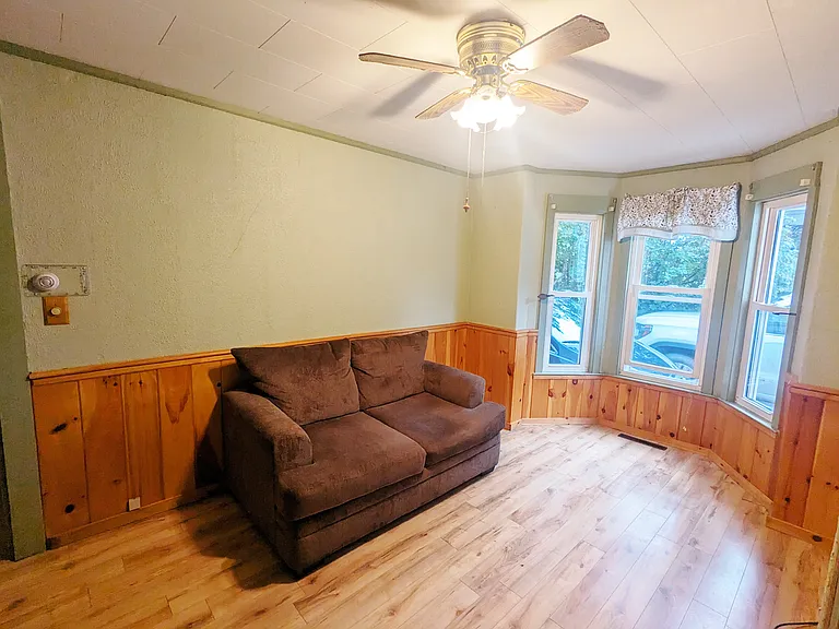 36 Beal St #1 — Photo 6