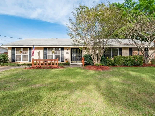 1547 Pine Ridge Rd, Montgomery, AL 36109