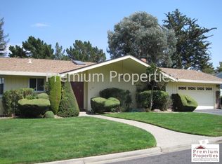 25 Sullivan Dr, Moraga, CA 94556