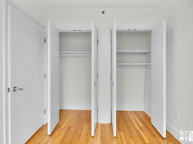 279 Lee Ave #Penthouse 6 — Photo 11